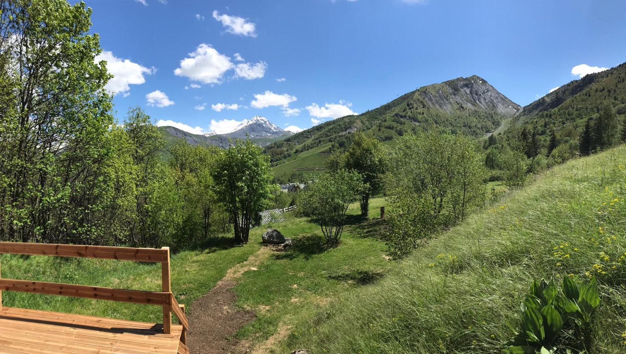 Le Domaine Du Trappeur Hotell Saint-Sorlin-dʼArves Eksteriør bilde